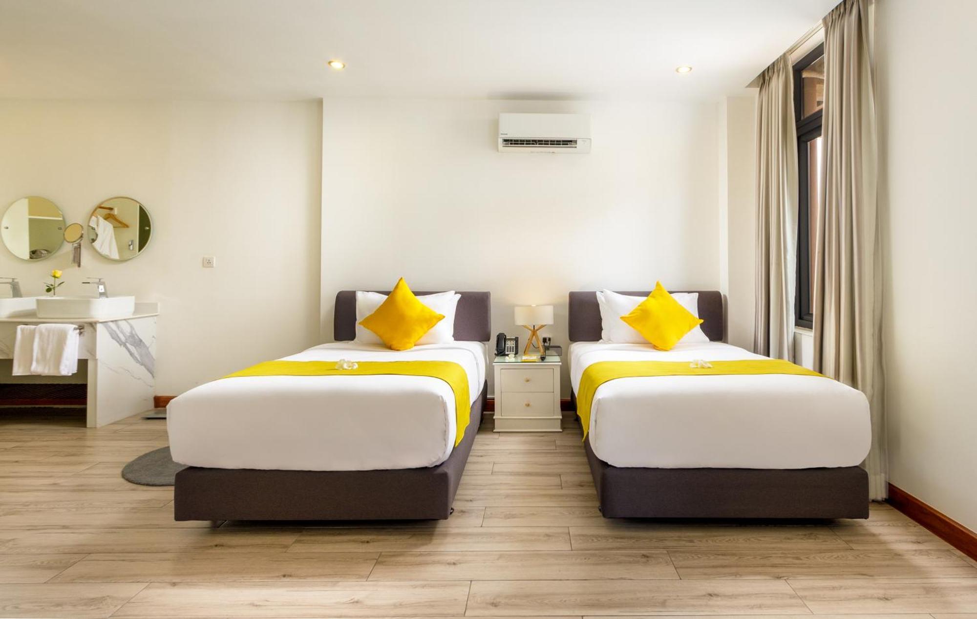 Jaya Suites Hotel Пном Пен Екстериор снимка