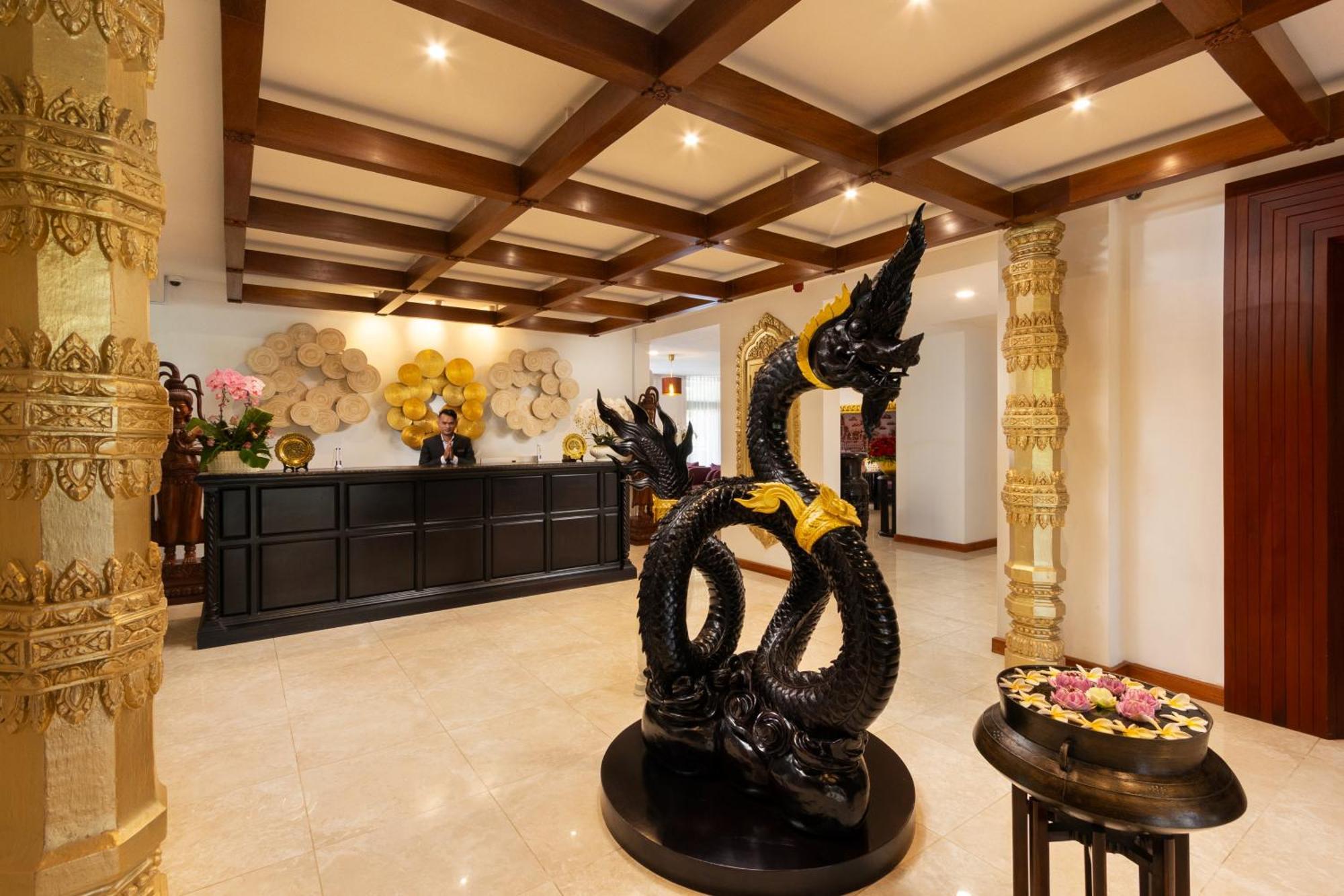 Jaya Suites Hotel Пном Пен Екстериор снимка