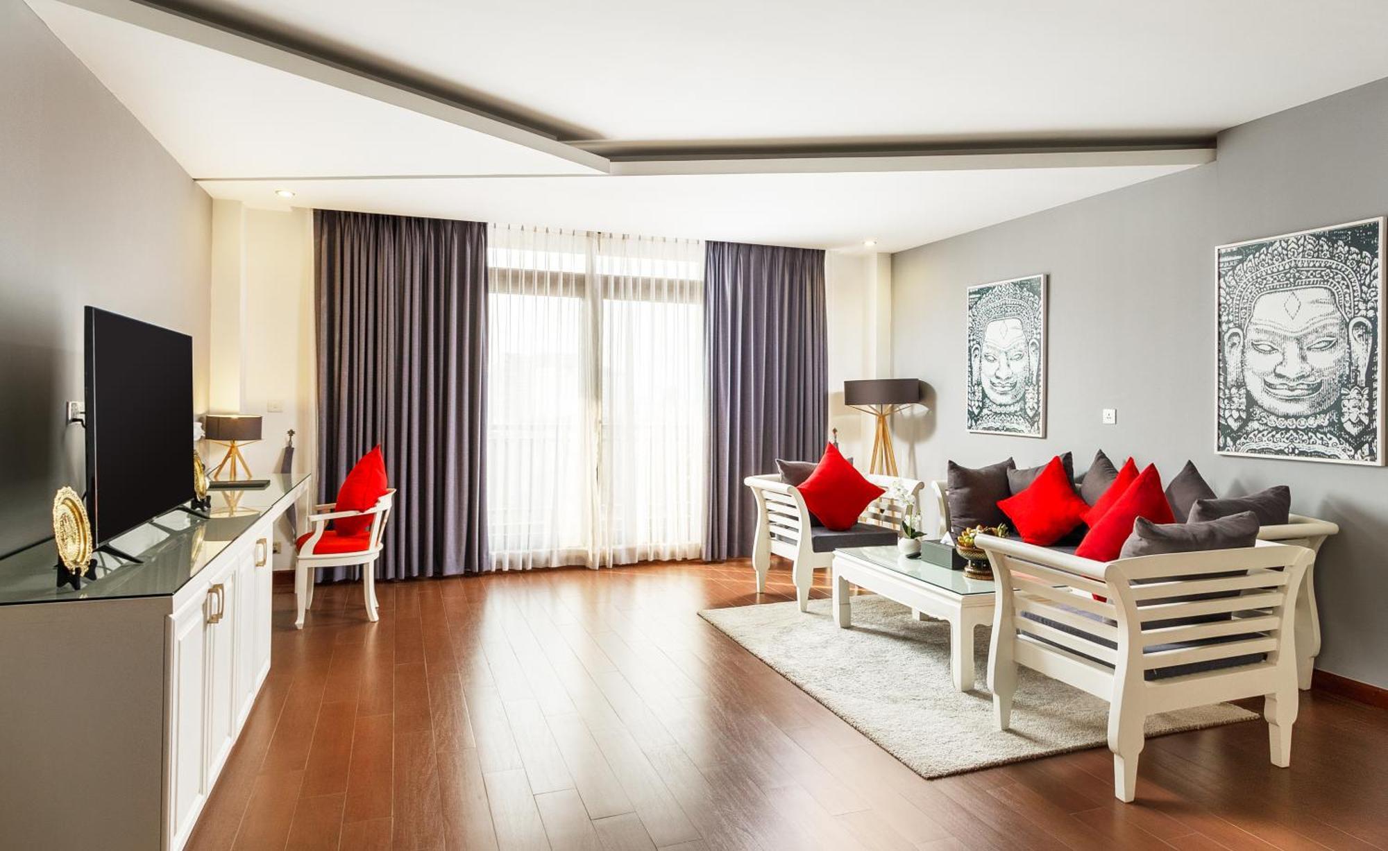 Jaya Suites Hotel Пном Пен Екстериор снимка