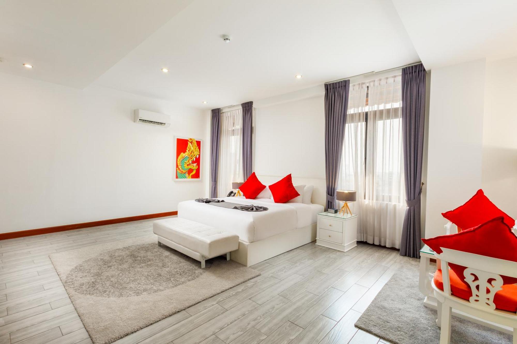 Jaya Suites Hotel Пном Пен Екстериор снимка