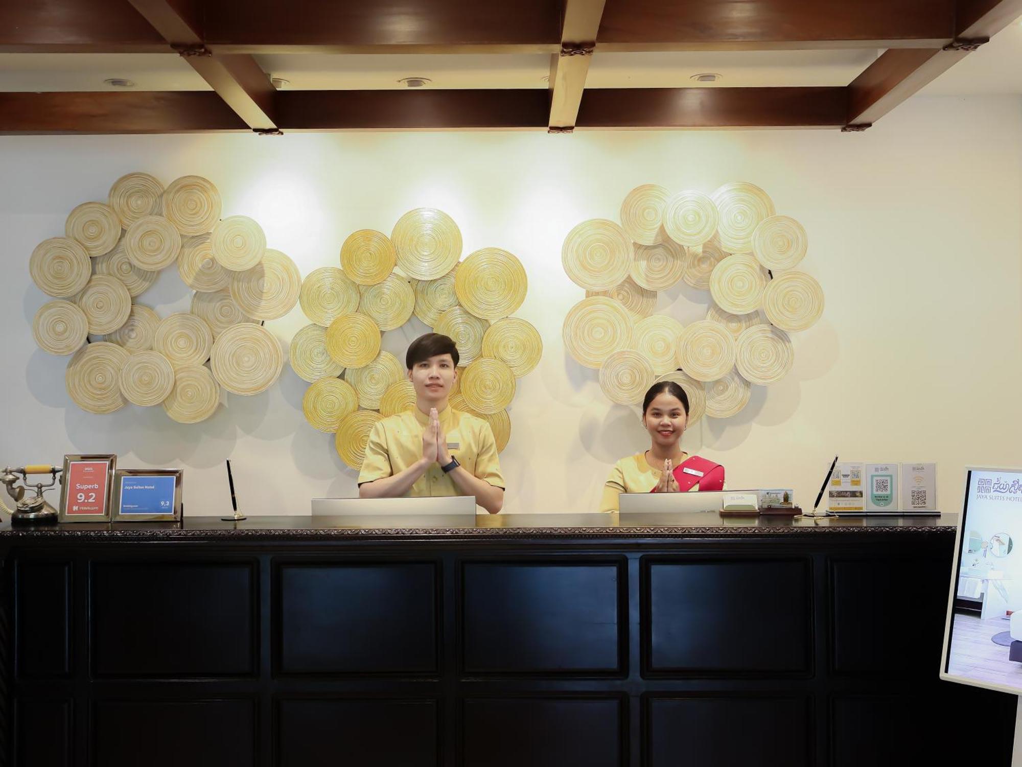 Jaya Suites Hotel Пном Пен Екстериор снимка